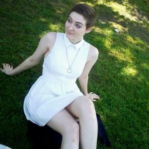 Meet your Posher, Julie